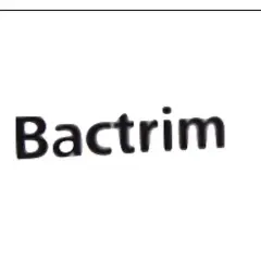 Czarny napis "Bactrim" na białym tle. Lek Bactrim forte to skuteczny środek.