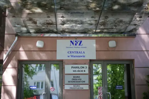 Lekarz rodzinny a skierowanie: Kto naprawdę płaci w NFZ?
