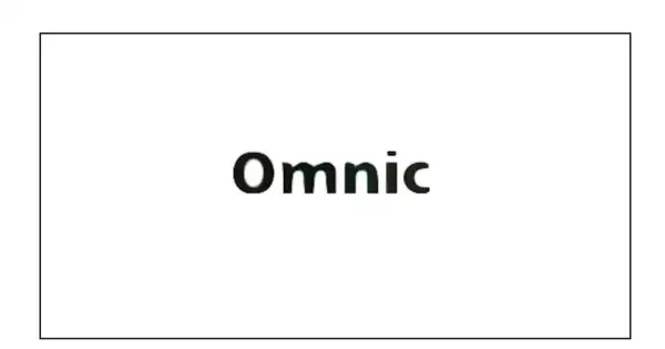 Czarny napis "Omnic" na białym tle.